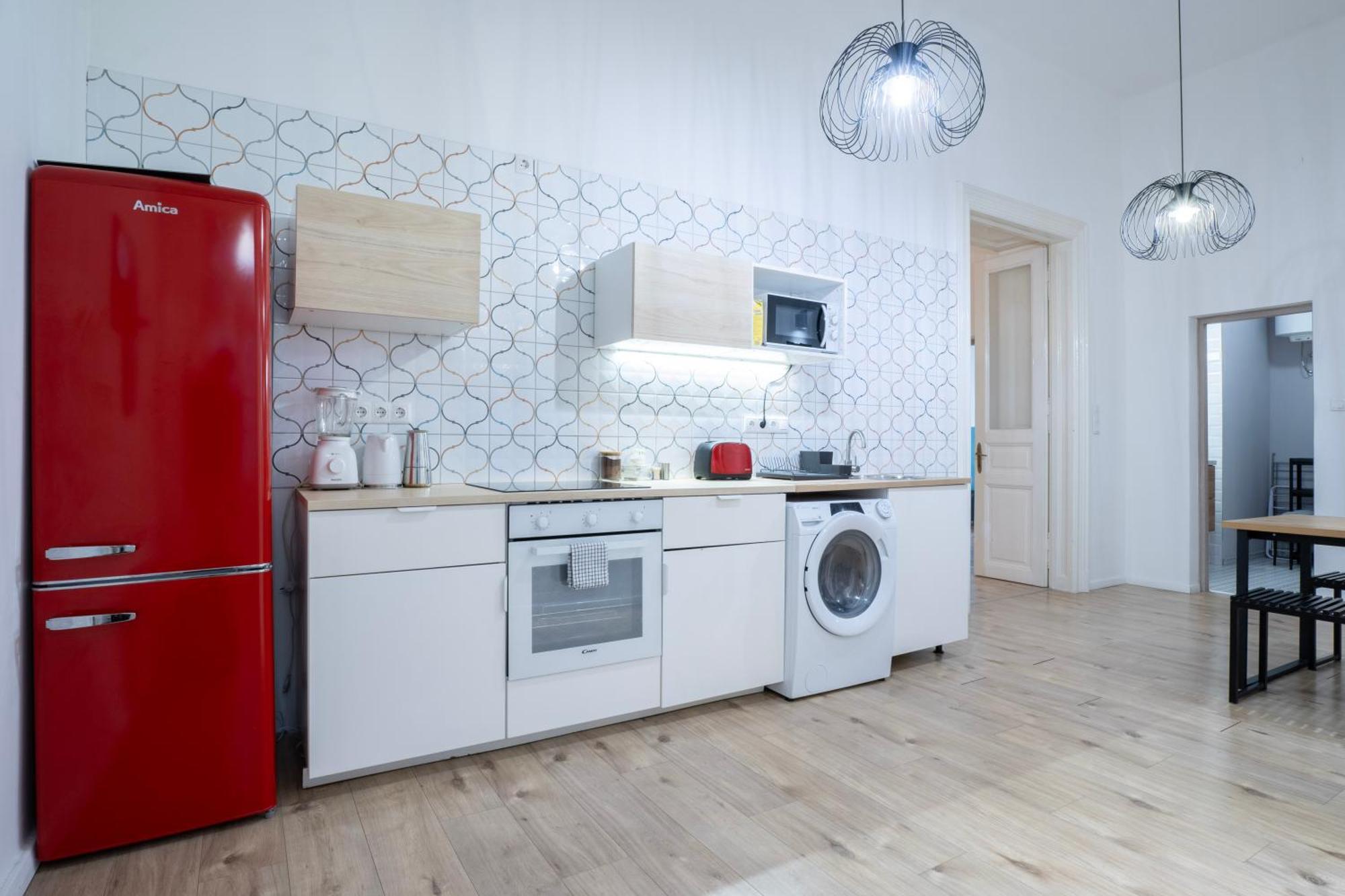 4-Bedroom Comfort Apartment In The Citycenter F38 بودابست المظهر الخارجي الصورة